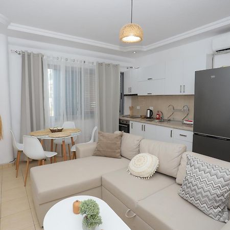 New Bazar Selvia Apartment Tirana Exterior foto